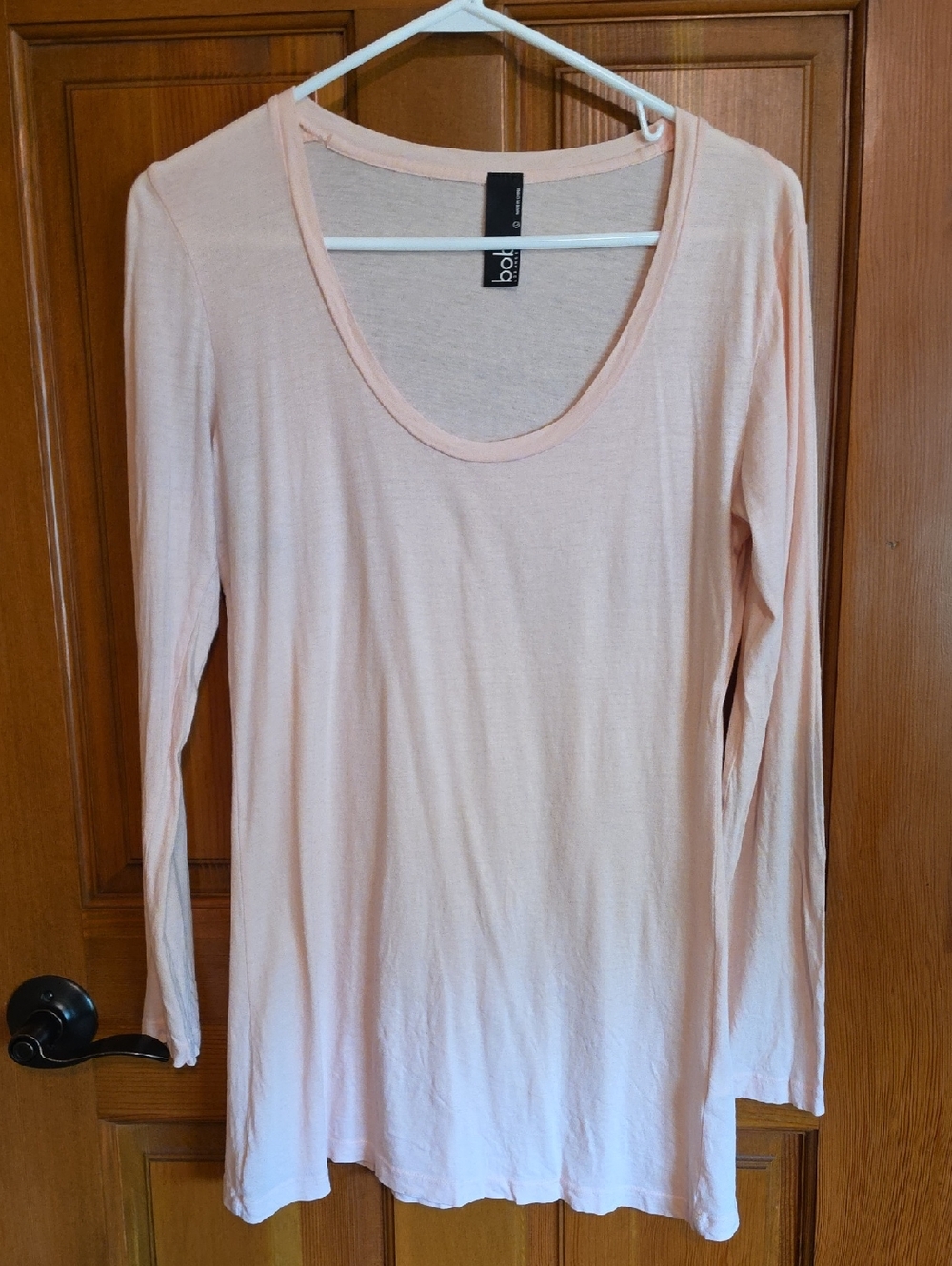 Bobi  Women's Long Sleeve Scoop Neck Top - Pink